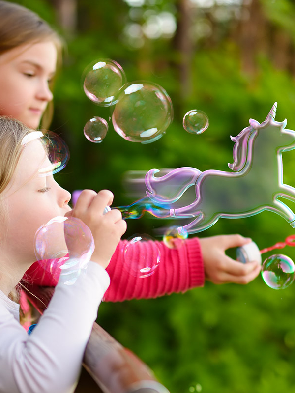 UNLEASHING CREATIVITY THROUGH A SIMPLE GAME LIKE SOAP BUBBLES